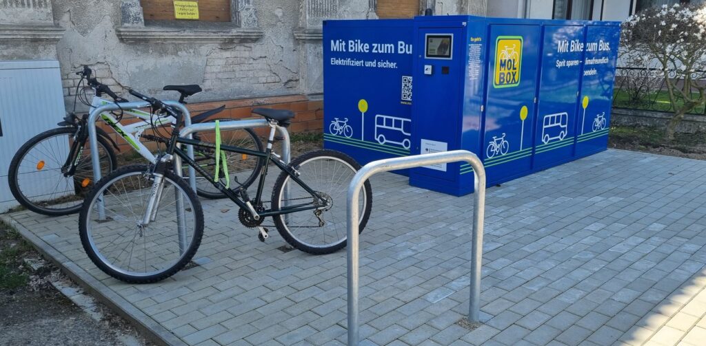 LockTec Fahrradbox MolBox in Schulzendorf